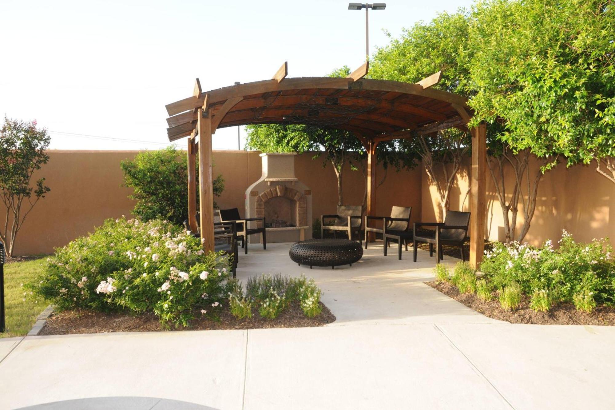 Courtyard By Marriott San Antonio North Stone Oak At Legacy Hotel Exterior photo