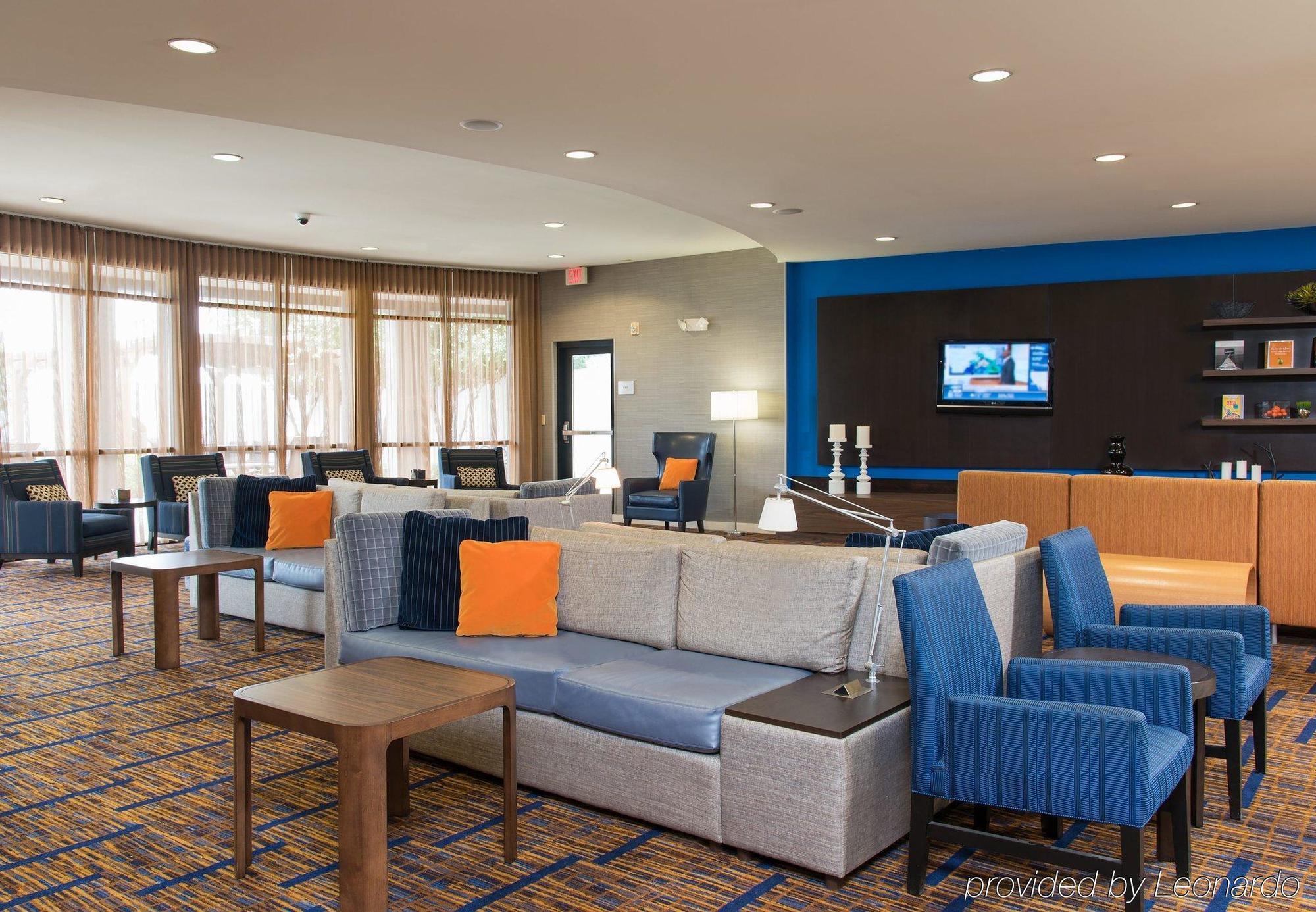 Courtyard By Marriott San Antonio North Stone Oak At Legacy Hotel Exterior photo